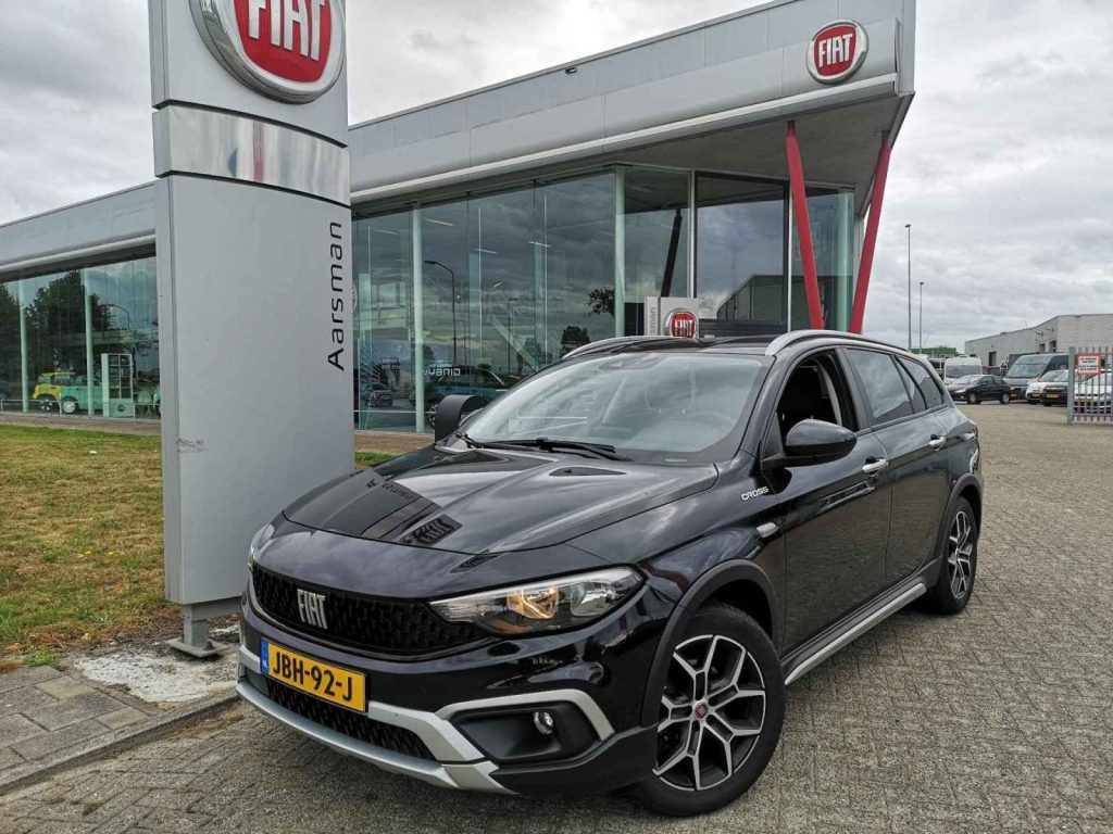 Fiat Tipo Cross Stationwagon 1.0